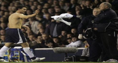 على طريقة حسام غالي.. جماهير توتنهام تطالب برحيل داني روز